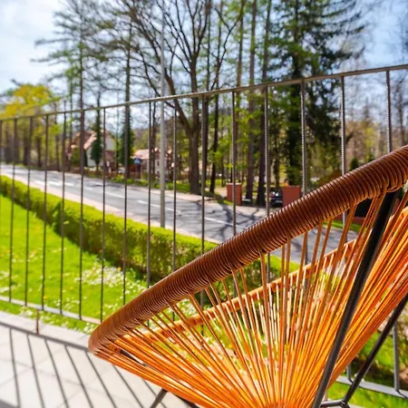 Bohema - Przytulne Mieszkanie Blisko Centrum I Dworca, Parter, Balkon, Park, Parking Lägenhet Karpacz