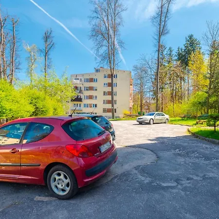 Apartament Bohema - Przytulne Mieszkanie Blisko Centrum I Dworca, Parter, Balkon, Park, Parking *