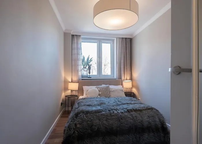 Апартаменты Bohema - Przytulne Mieszkanie Blisko Centrum I Dworca, Parter, Balkon, Park, Parking *