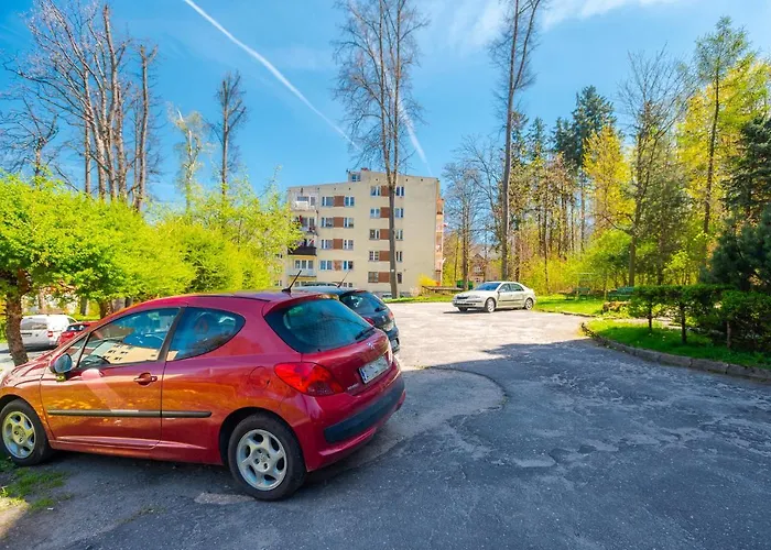 Апартаменты Bohema - Przytulne Mieszkanie Blisko Centrum I Dworca, Parter, Balkon, Park, Parking *