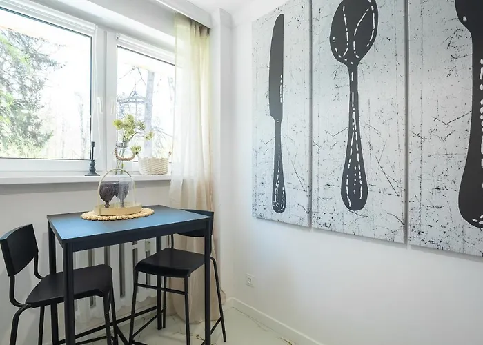 Bohema - Przytulne Mieszkanie Blisko Centrum I Dworca, Parter, Balkon, Park, Parking Апартаменты